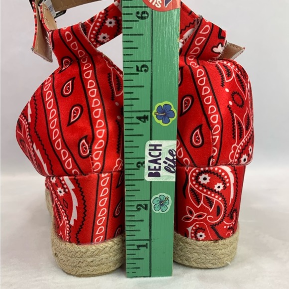 Handkerchief Pattern Platform Wedge Sandals Red Buckle Ankle Strap Size 8 / 39 - Picture 5 of 9